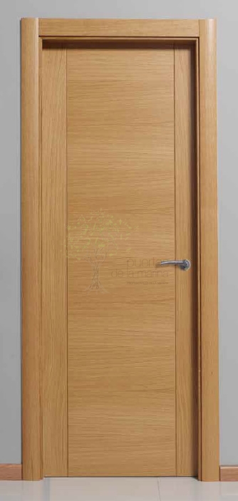 PUERTA RANURADA Acabado roble