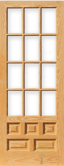 puerta castellana de madera con vidriera