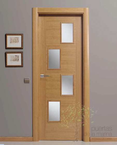 puerta interior lisa cabado roble con 4 vidrieras