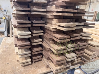 largeros para ventanas de iroko
